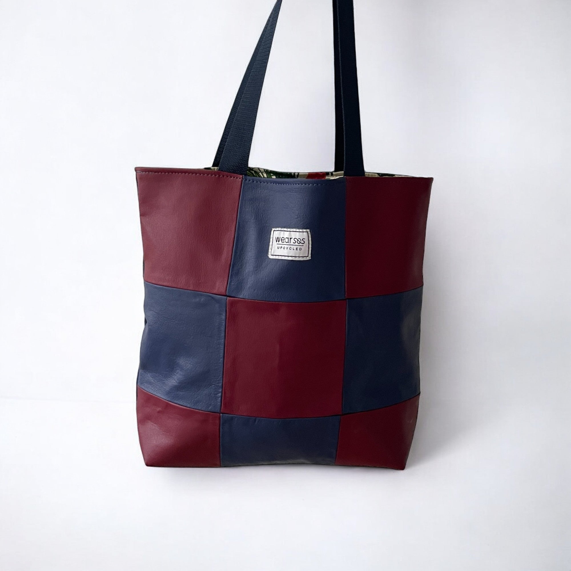 Cloyd Check R Teresa's Burgundy Reversible Cloud Checker Tote – Wearsos